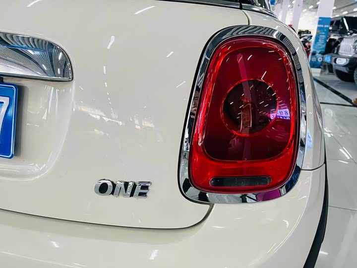 MINI Hatch — фото 14