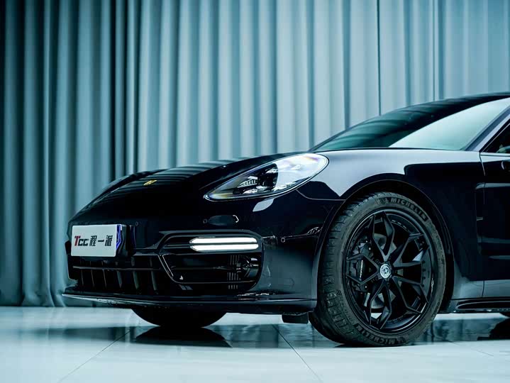 Porsche Panamera 2023 Panamera 4 Sport Turismo 2.9 T — фото 11