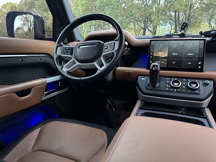 Land Rover Defender — фото 9