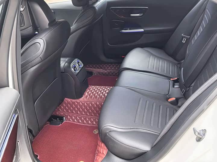 Mercedes-Benz C-Class 2022 C 260 L — фото 11