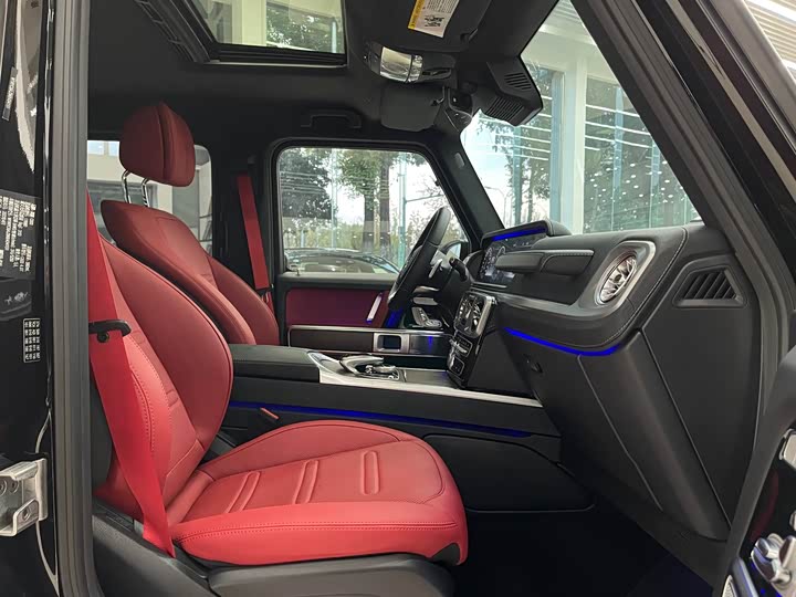 Mercedes-Benz G-Class 2023 G 500 — фото 20