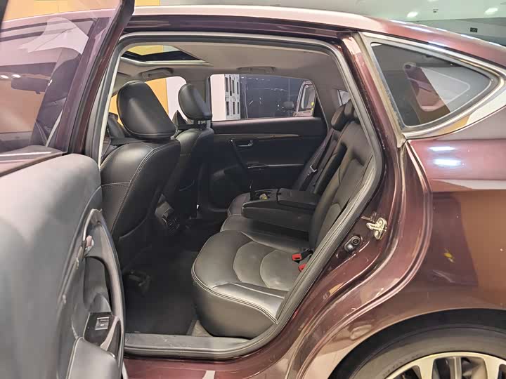 Trumpchi GA6 2016 235 T DCT — фото 21