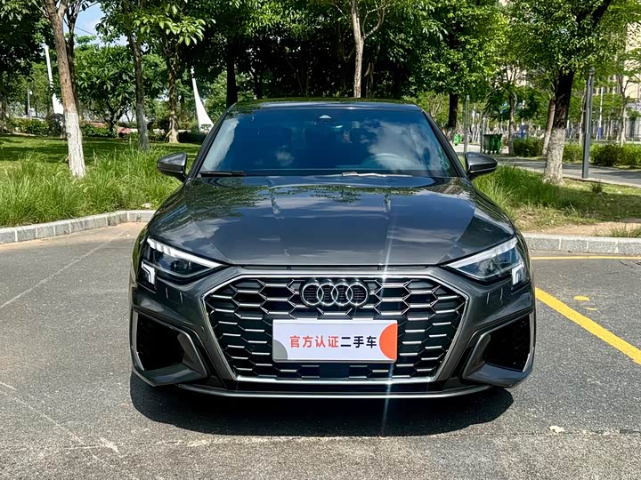 Audi A3 2023 A 3 L Limousine 35 TFSI Sport — фото 2