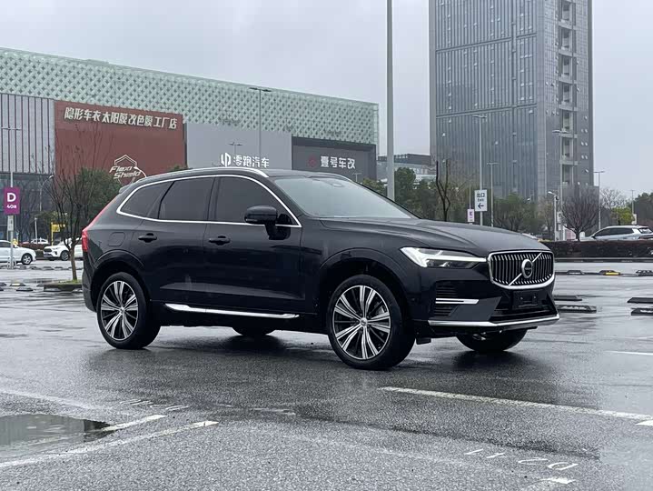 Volvo XC60 Hybrid 2022 T 8 PHEV 4 WD — фото 3