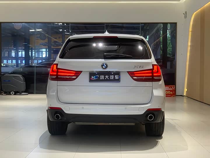 BMW X5 2015 x Drive 28i — фото 4