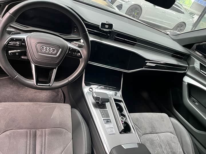 Audi A6L 40 TFSI — фото 7