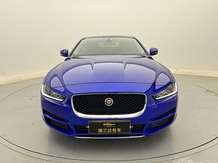 Jaguar XEL 2019 2.0 T 200 PS — фото 2