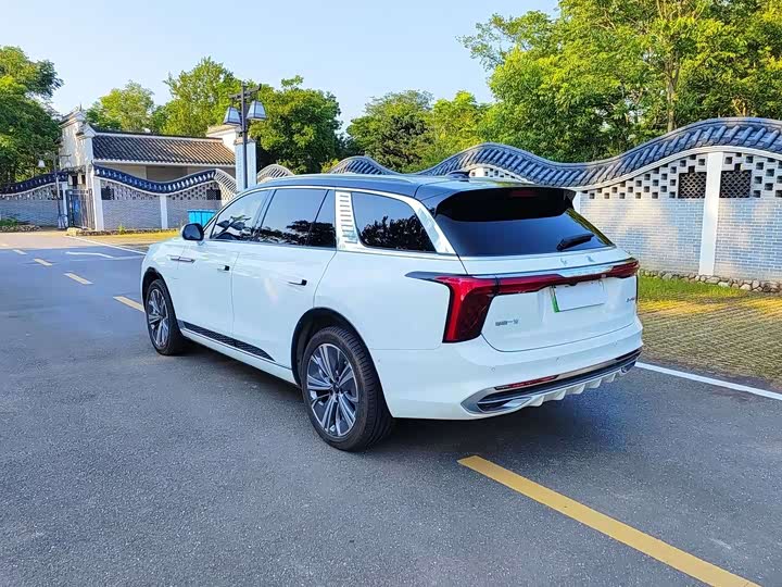 Hongqi E-HS 2021 460km — фото 4