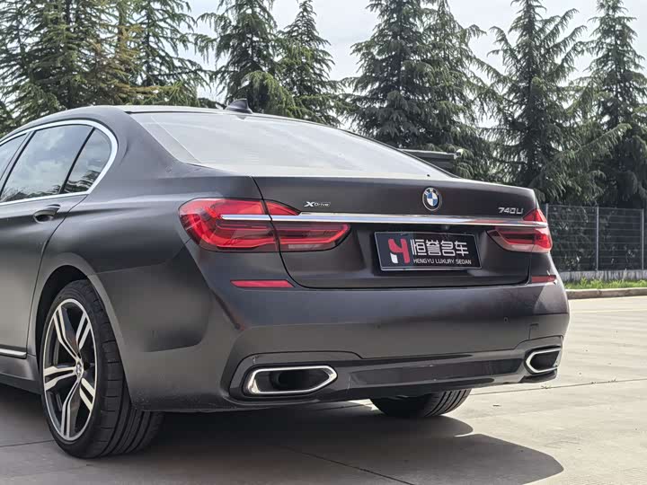 BMW 7-Series 2018 740 Li x Drive M — фото 28