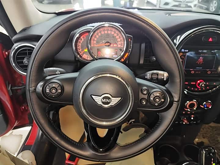 MINI Hatch — фото 10