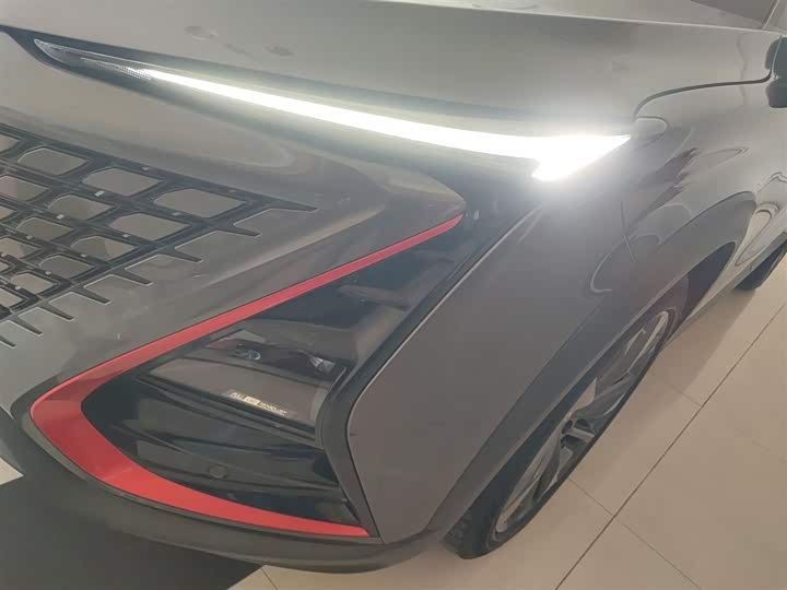 Changan UNI-T 2020 1.5 T Premium — фото 18