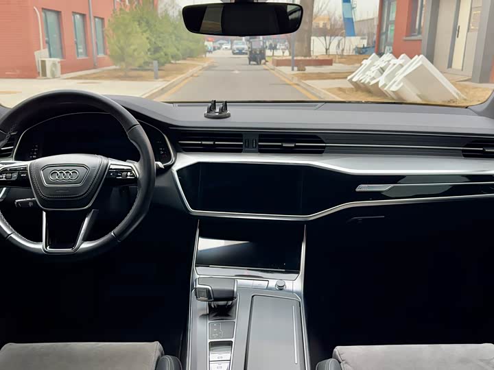 Audi A6L 40 TFSI люкс-динамик — фото 8