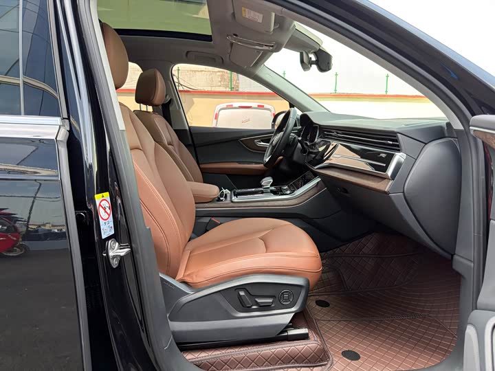 Audi Q7 2021 45 TFSI quattro S line Sport — фото 11