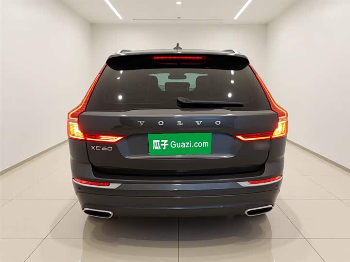 Volvo XC60 2021 T 5 4 WD — фото 6