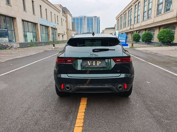 Jaguar E-PACE 2024 R-DYNAMIC SE BLACK — фото 16