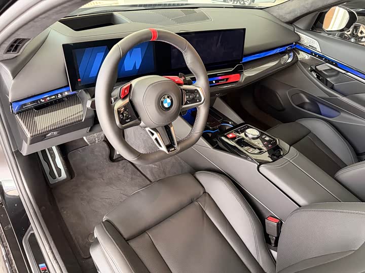 BMW M5 2025 M 5 — фото 10