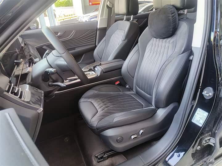 Hongqi HS5 2023 2.0 T 4 WD Pro — фото 14
