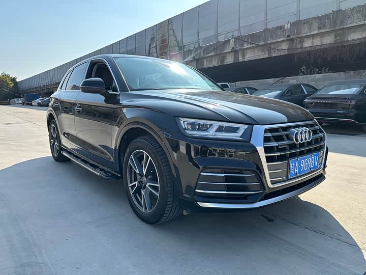 Audi Q5L 2020 40 TFSI — фото 3