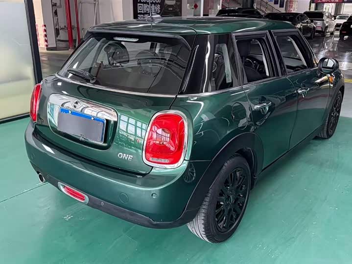 MINI Hatch — фото 13