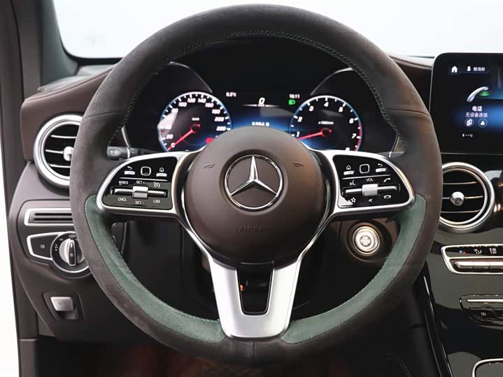Mercedes-Benz GLC 2021 GLC 260 L 4 MATIC — фото 16