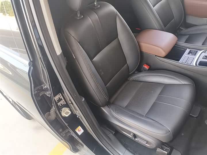 Trumpchi GS8 2017 320 T 2 WD ( ) — фото 25