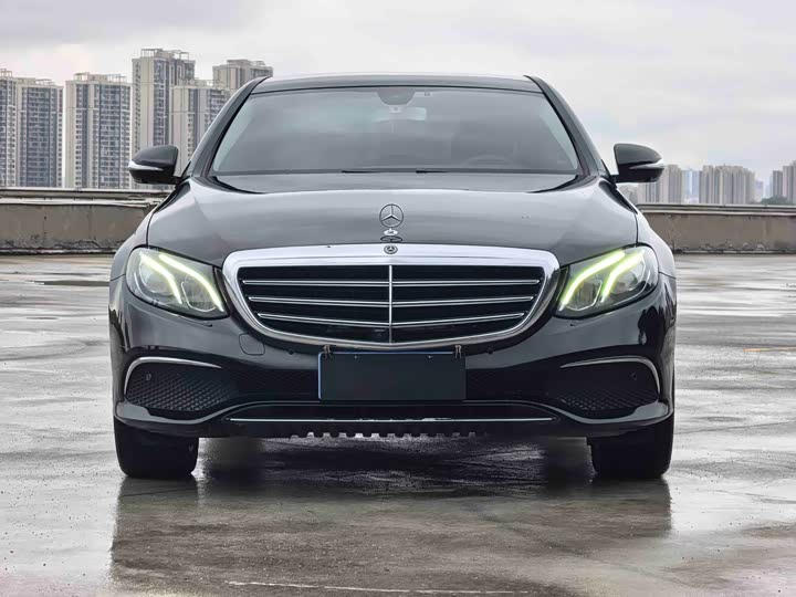 Mercedes-Benz E-Class 2020 E 300 L Luxury — фото 2