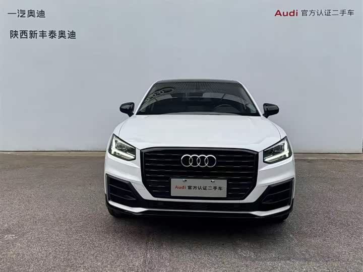Audi Q2L 2020 35 TFSI — фото 28