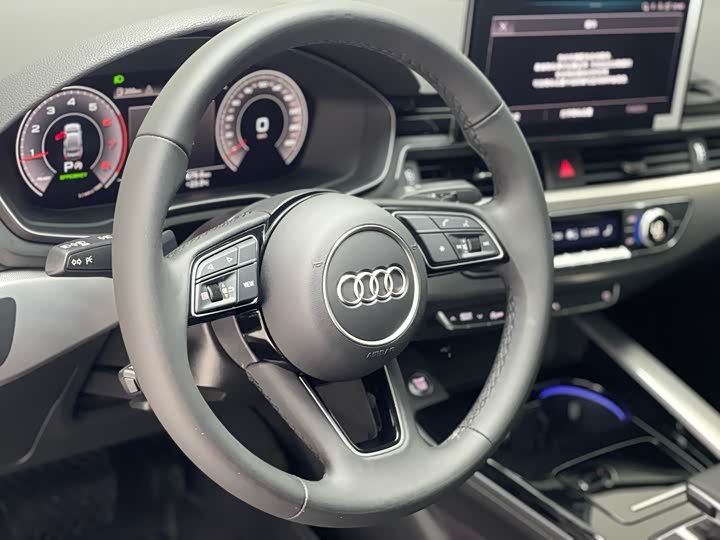 Audi A5 2024 Sportback 40 TFSI — фото 11