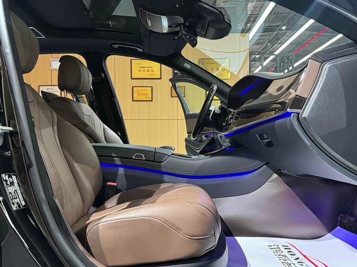 Maybach S-Class 2018 S 450 4 MATIC — фото 12
