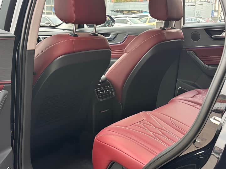 Hongqi HS5 2025 2.0 T 2 WD Pro — фото 12