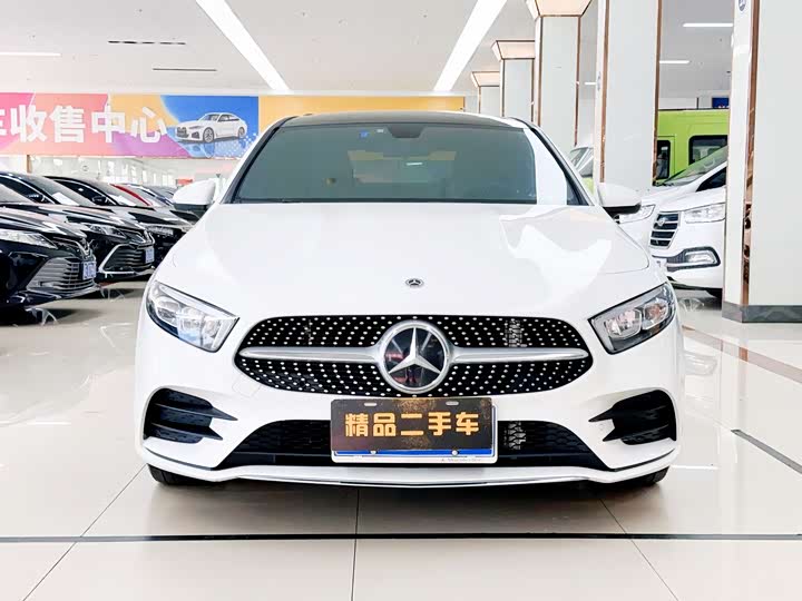 Mercedes-Benz A-Class 2021 A 200 L — фото 2