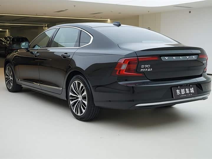 Volvo S90 Hybrid 2025 Hybrid 4 WD — фото 5