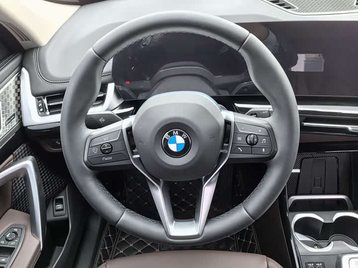 BMW X1 2024 s Drive 25 Li X — фото 12