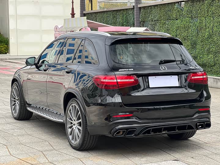 Mercedes-Benz GLC 2017 AMG GLC 43 4 MATIC — фото 4