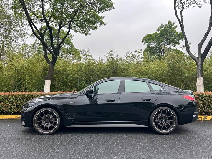 BMW 4-Series 2022 425i Gran Coupe M — фото 3