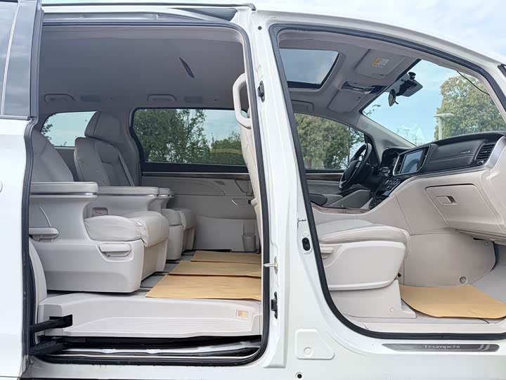 Trumpchi M8 2018 320 T — фото 6