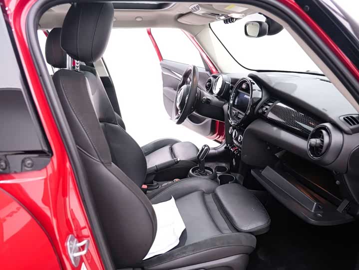 MINI Hatch — фото 17
