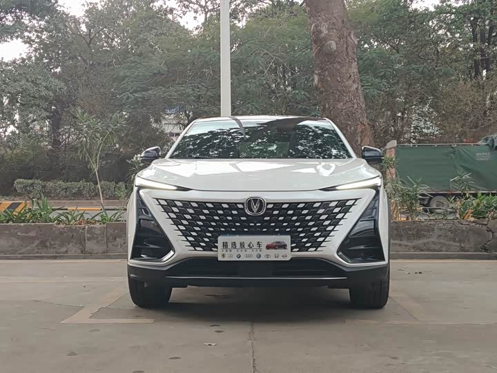 Changan UNI-T 2021 1.5 T Flagship — фото 2