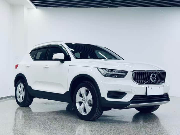 Volvo XC40 2022 T 4 WD — фото 7