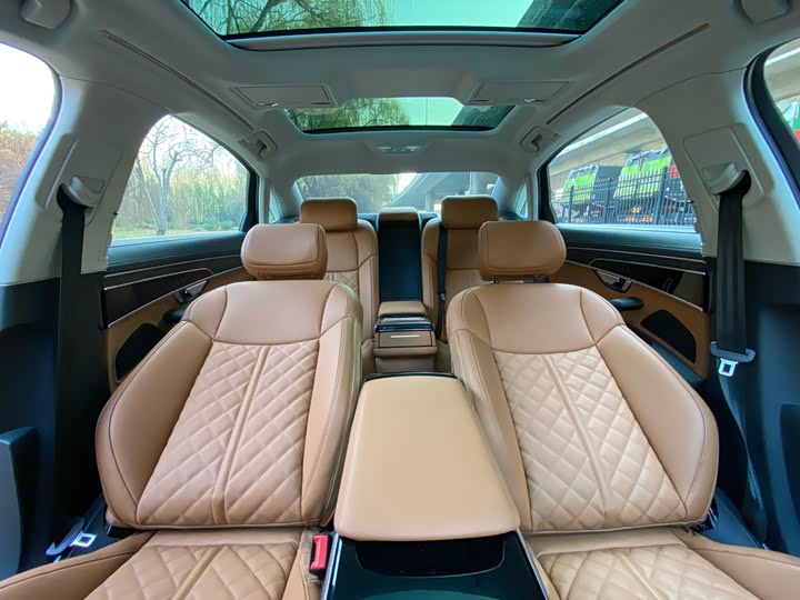 Audi A8 2024 A 8 L 50 TFSI quattro — фото 21