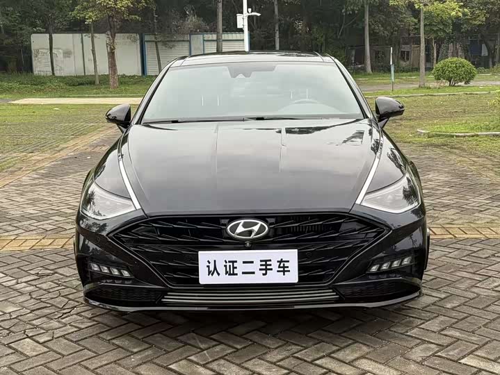 Hyundai Sonata — фото 2