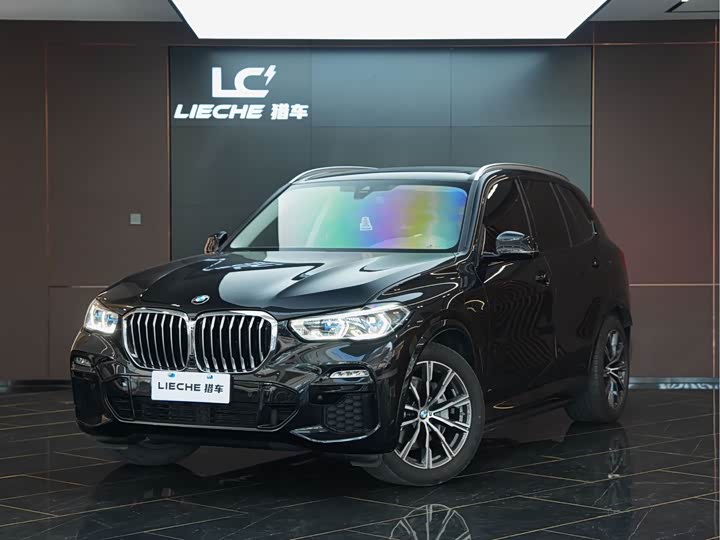 BMW X5 2021 x Drive 40i M — фото 1