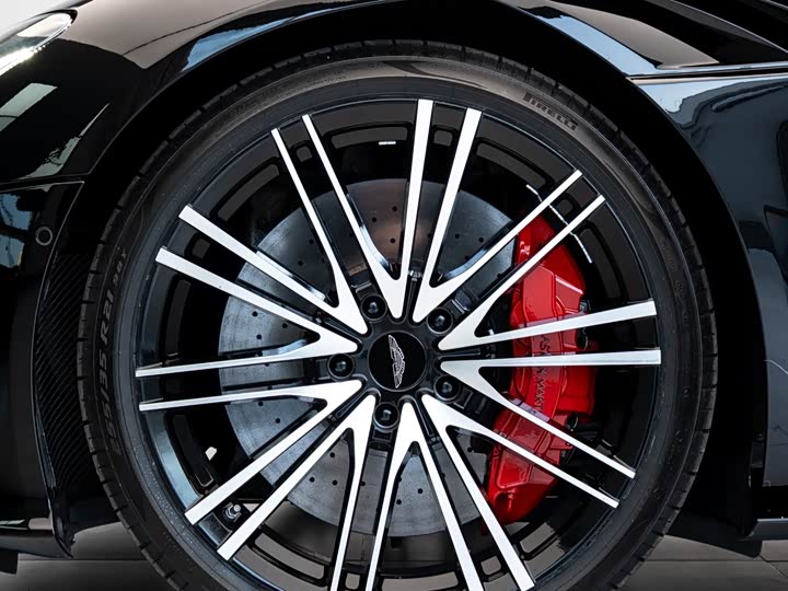 Aston Martin DBS 2022 DBS Superleggera V 12 Coupe — фото 4