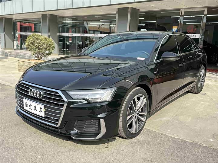 Audi A6L 2021 40 TFSI — фото 2