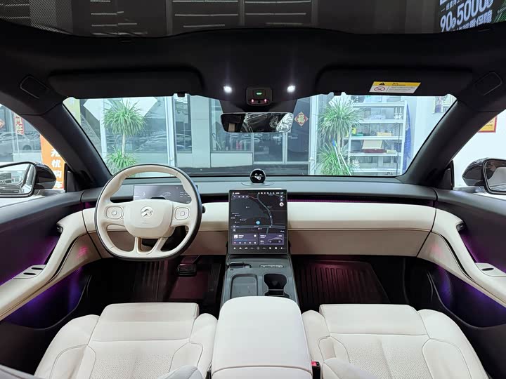 NIO ET5T 2024 100k Wh Touring — фото 10