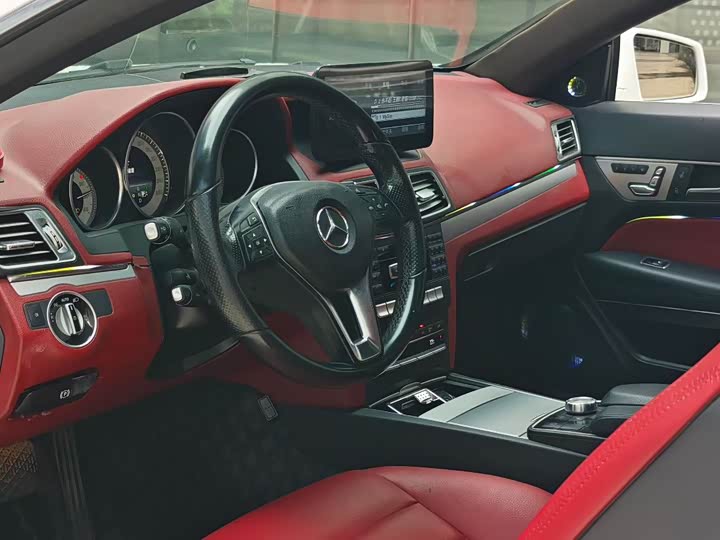 Mercedes-Benz E-Class 2014 E 200 — фото 10