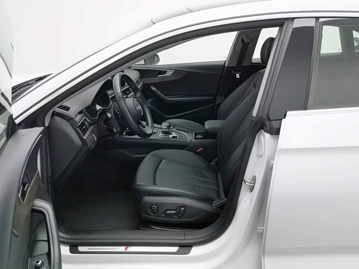 Audi A5 Sportback 40 TFSI стиль — фото 10