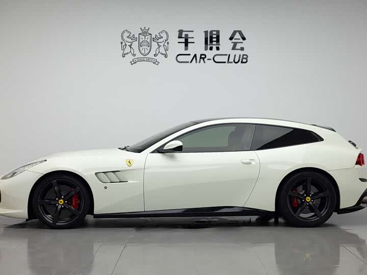 Ferrari GTC4 Lusso 2017 3.9 T V 8 — фото 3
