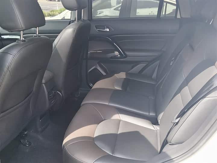 Trumpchi GS4 2017 235 T AT 2 WD — фото 17