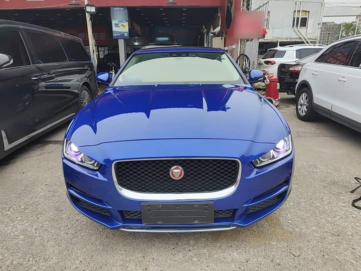 Jaguar XEL 2019 2.0 T 200 PS — фото 3